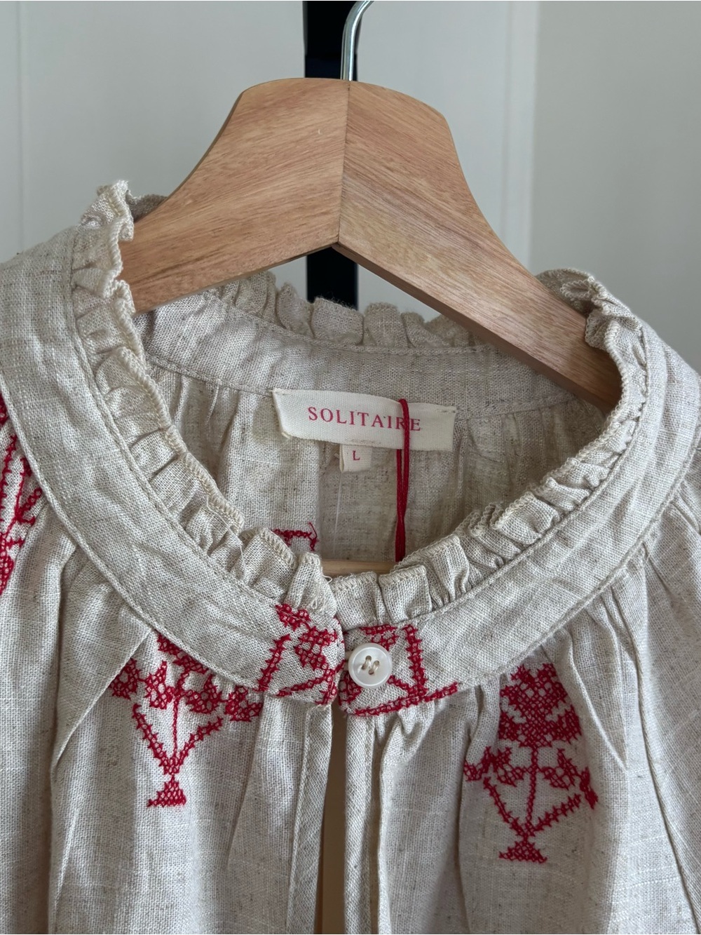 Solitaire Floral Linen Blend Peasant Blouse Beige Red Womens L NWT